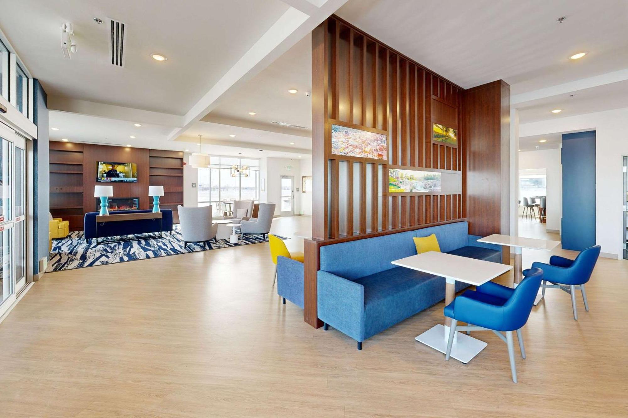 Comfort Inn & Suites At Sanford Sports Complex Sioux Falls Esterno foto